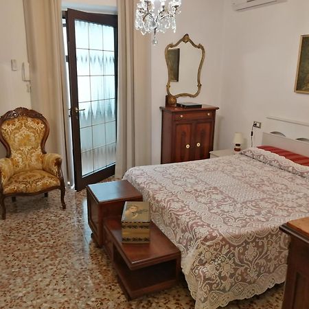 Bed and Breakfast Ca' Pietra Di Nonno Pietro Гавардо Экстерьер фото